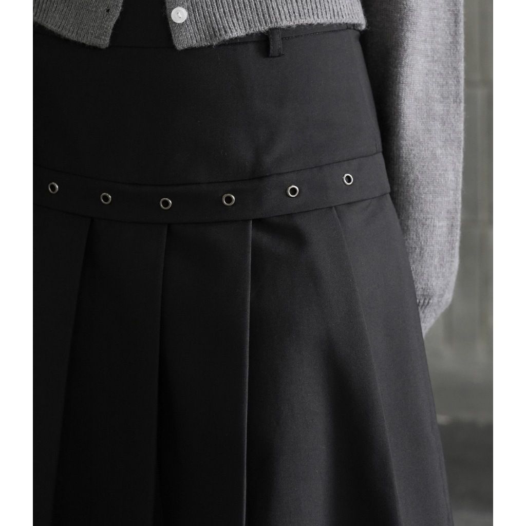 tw-11134207-81ztl-mi9zz5b2gc9446