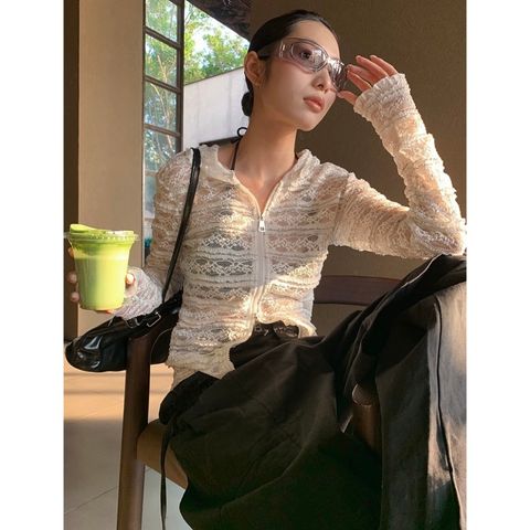 tw-11134207-81zte-mju26n0my2o1cd