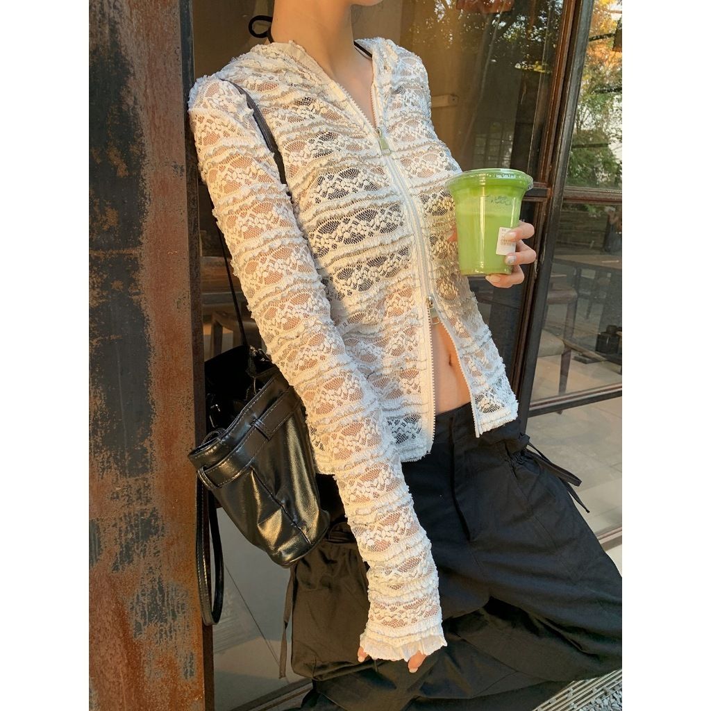 tw-11134207-81ztp-mju26n0ua5fme9