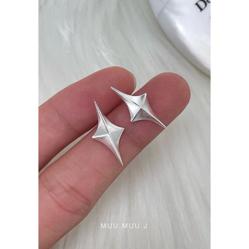 tw-11134211-81zth-mjxxsx43x1c169