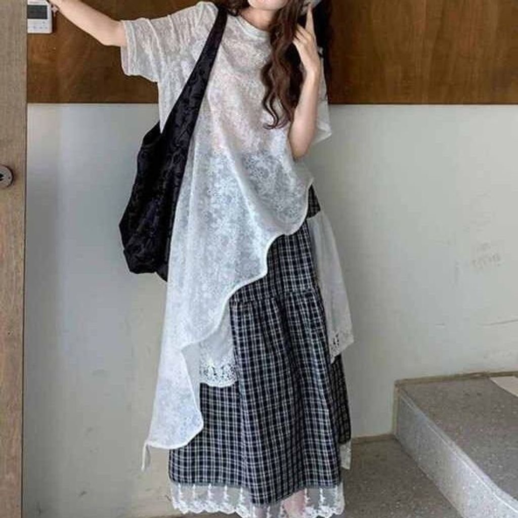 大码宽松韩系设计感中长款镂空T恤套装女蕾丝格子拼接半裙两件套– My Happiness Store, image size:1024x1024
