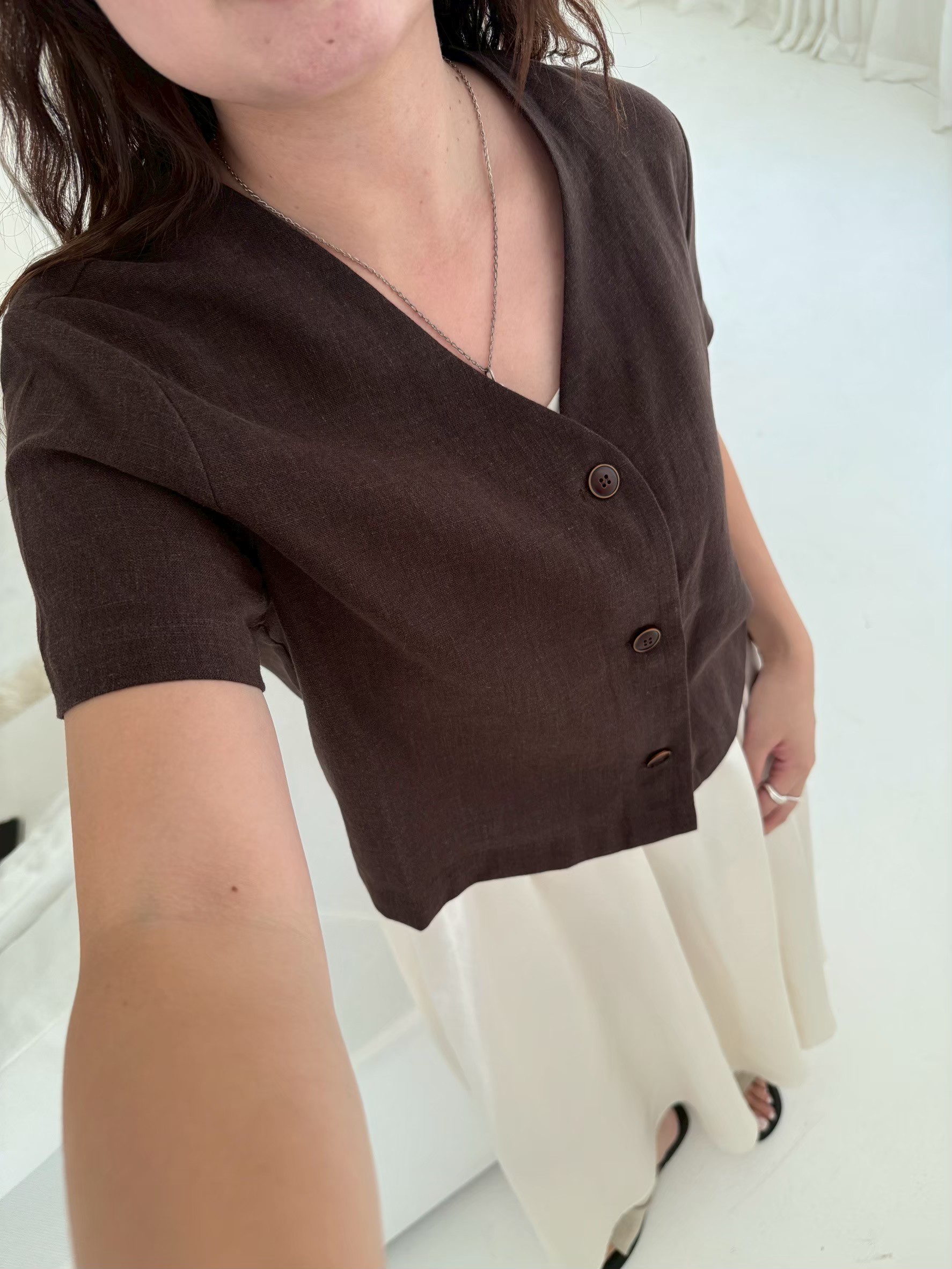 LINE_ALBUM_秋感復古釦短版外套10_250928_5