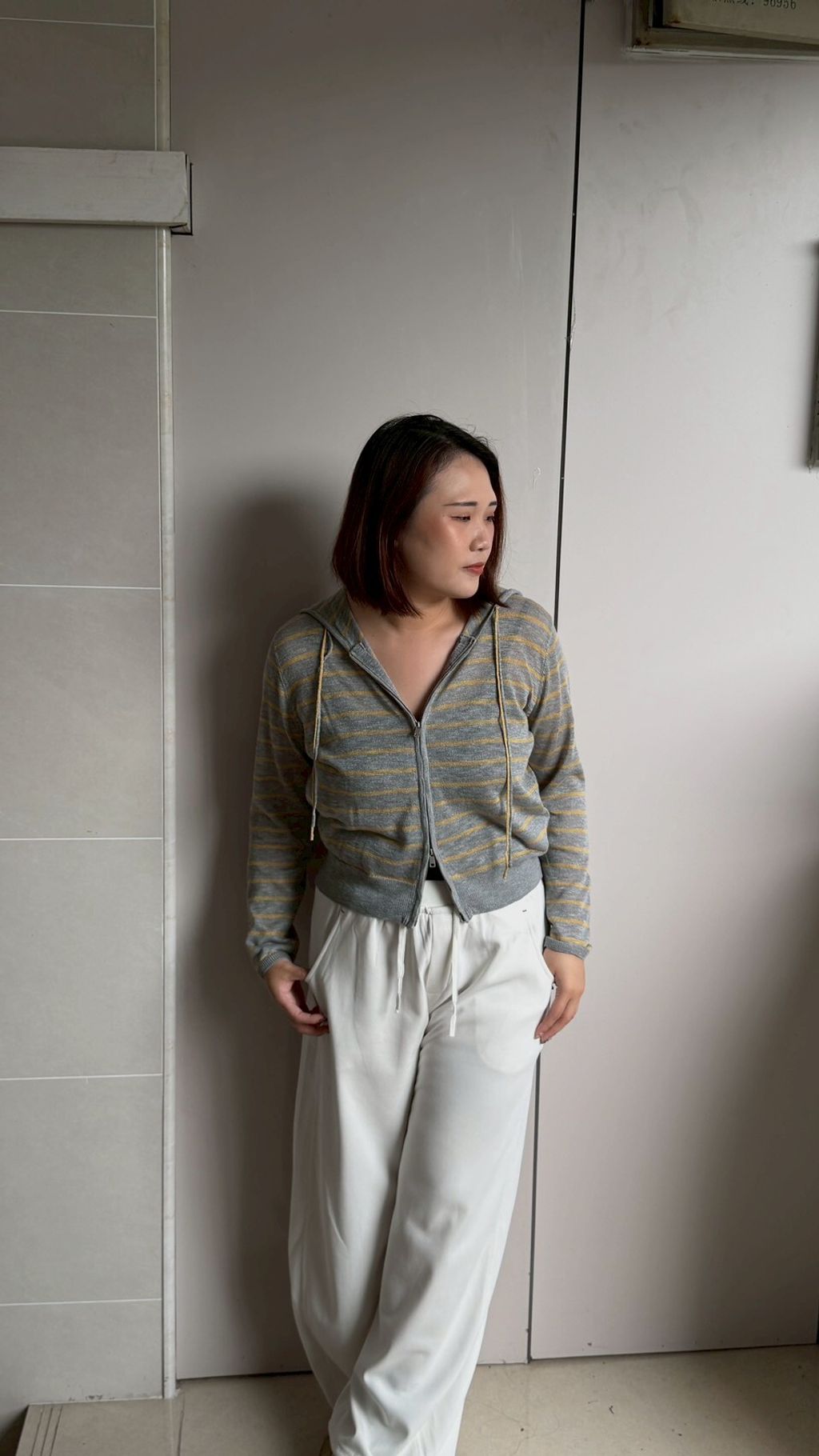 LINE_ALBUM_偷比例條紋外套_260309_12