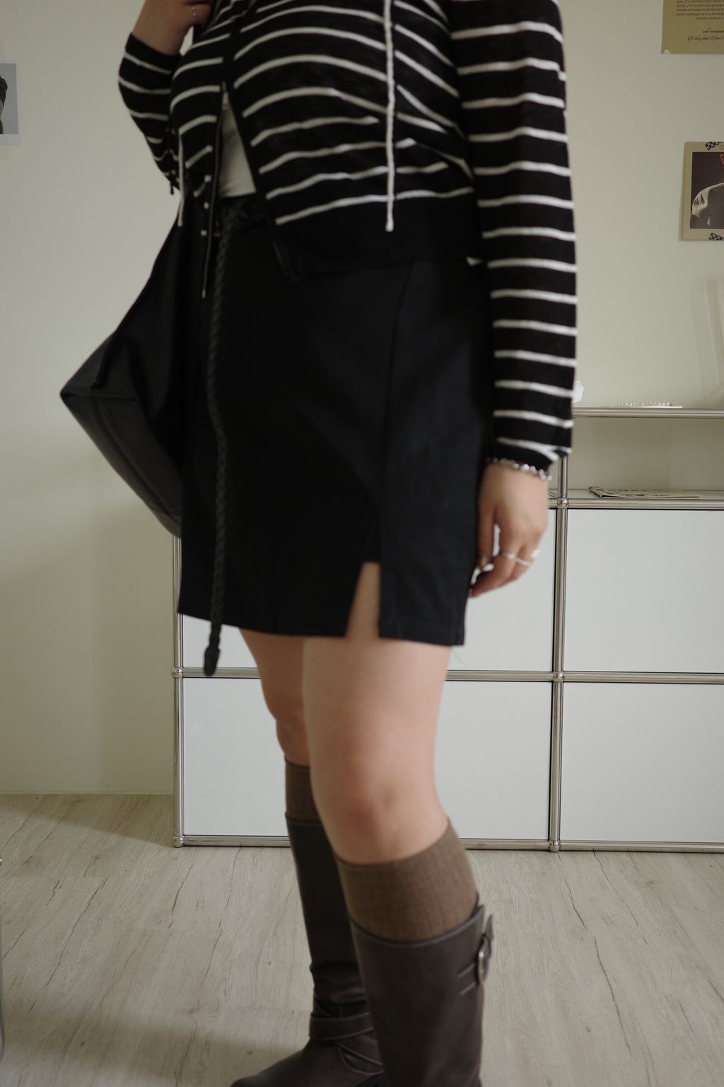 LINE_ALBUM_最藏小腹短裙（內有褲子）_260309_10