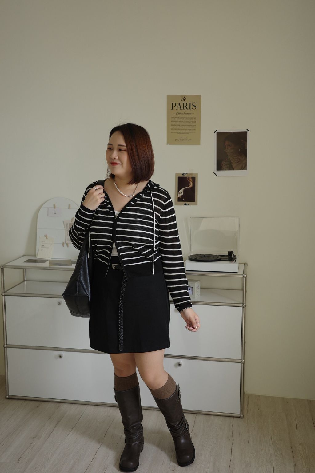 LINE_ALBUM_最藏小腹短裙（內有褲子）_260309_13