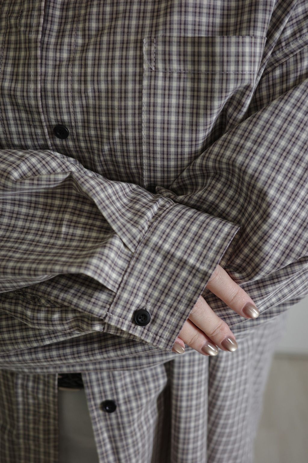 LINE_ALBUM_回頭率製造機格紋襯衫_260309_3