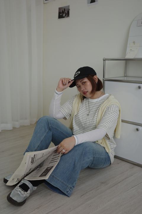 LINE_ALBUM_休閒條紋大學Tee_260405_3