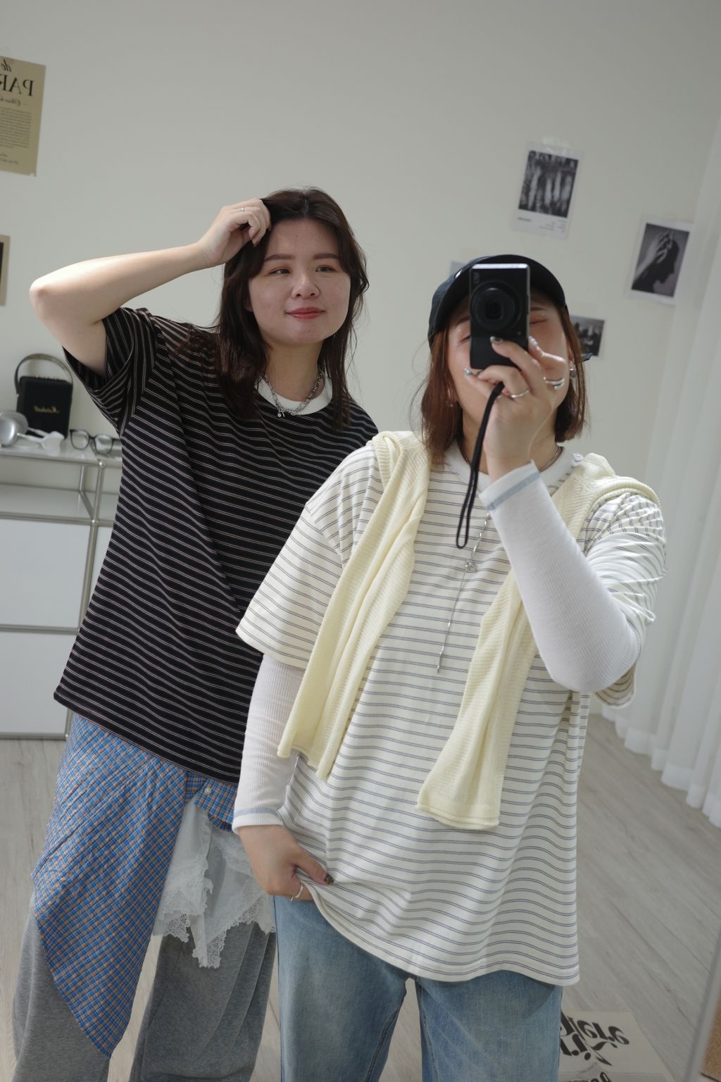 LINE_ALBUM_休閒條紋大學Tee_260405_1