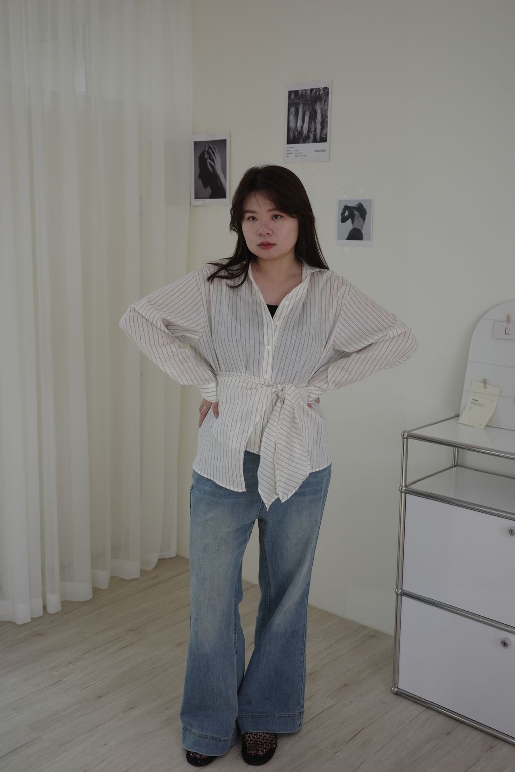 LINE_ALBUM_很會上班的姊姊襯衫_260405_13