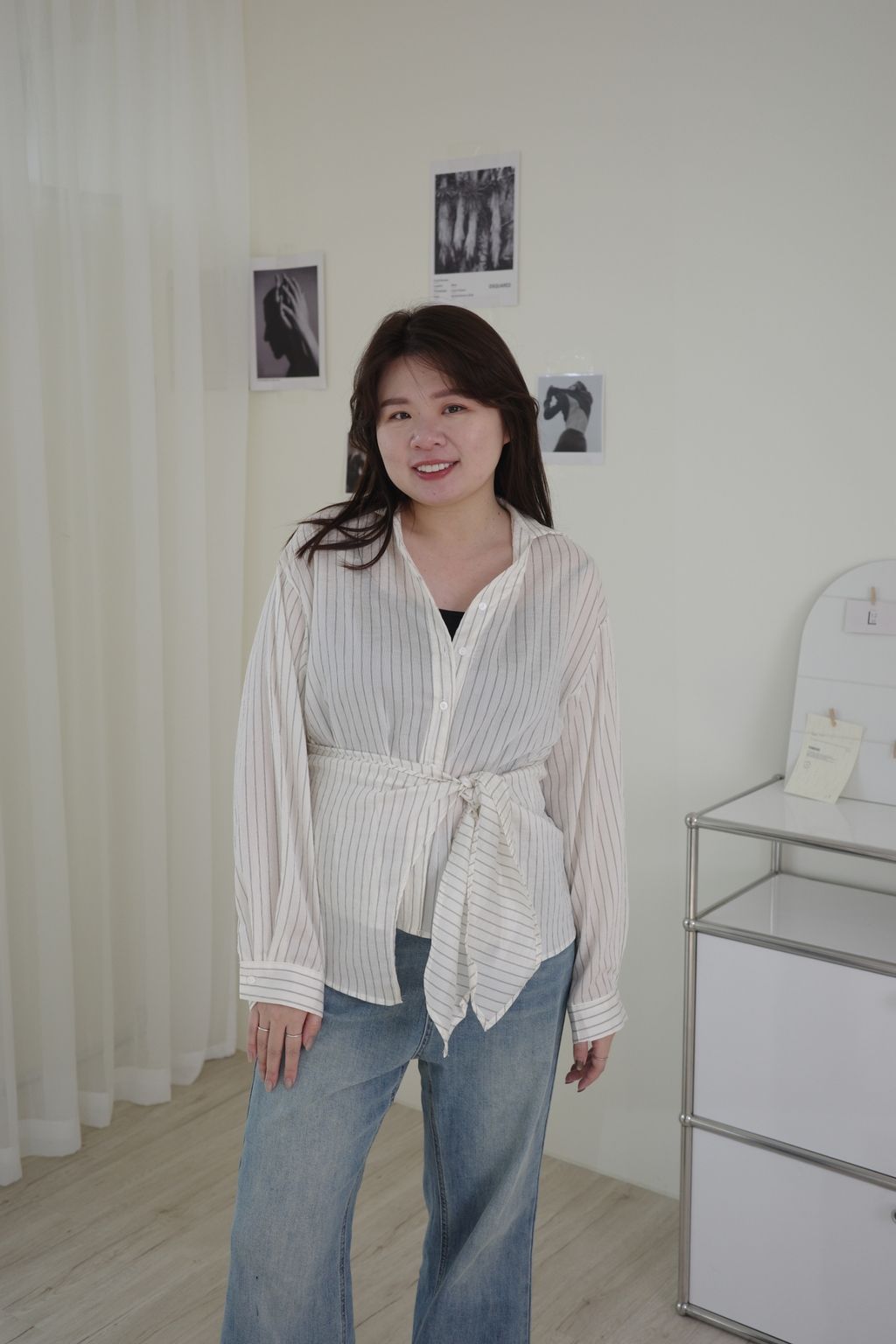 LINE_ALBUM_很會上班的姊姊襯衫_260405_14