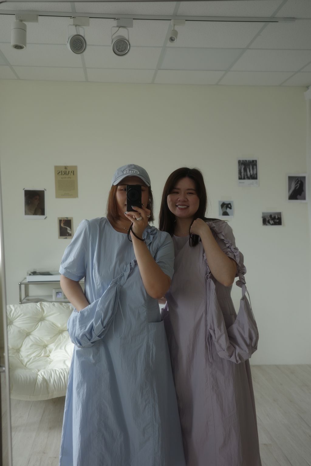 LINE_ALBUM_海邊走走夏日洋_260511_1