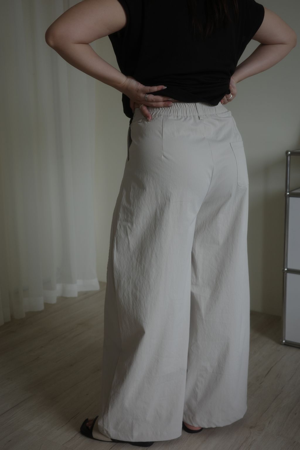 LINE_ALBUM_蘋果梨子得救褲_260511_11