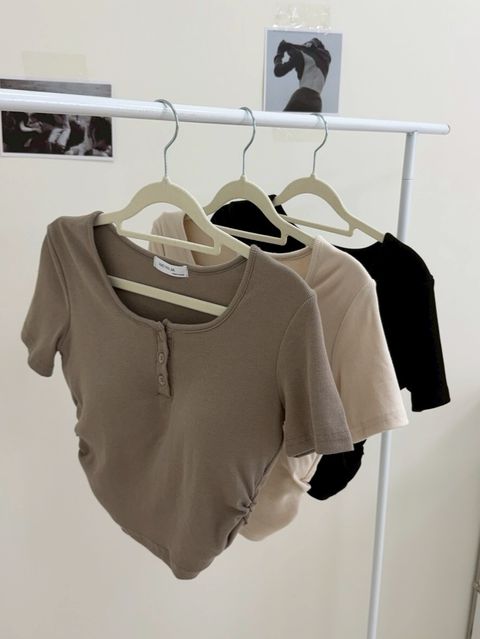 LINE_ALBUM_方領好身材製造機（附bra)_260601_1