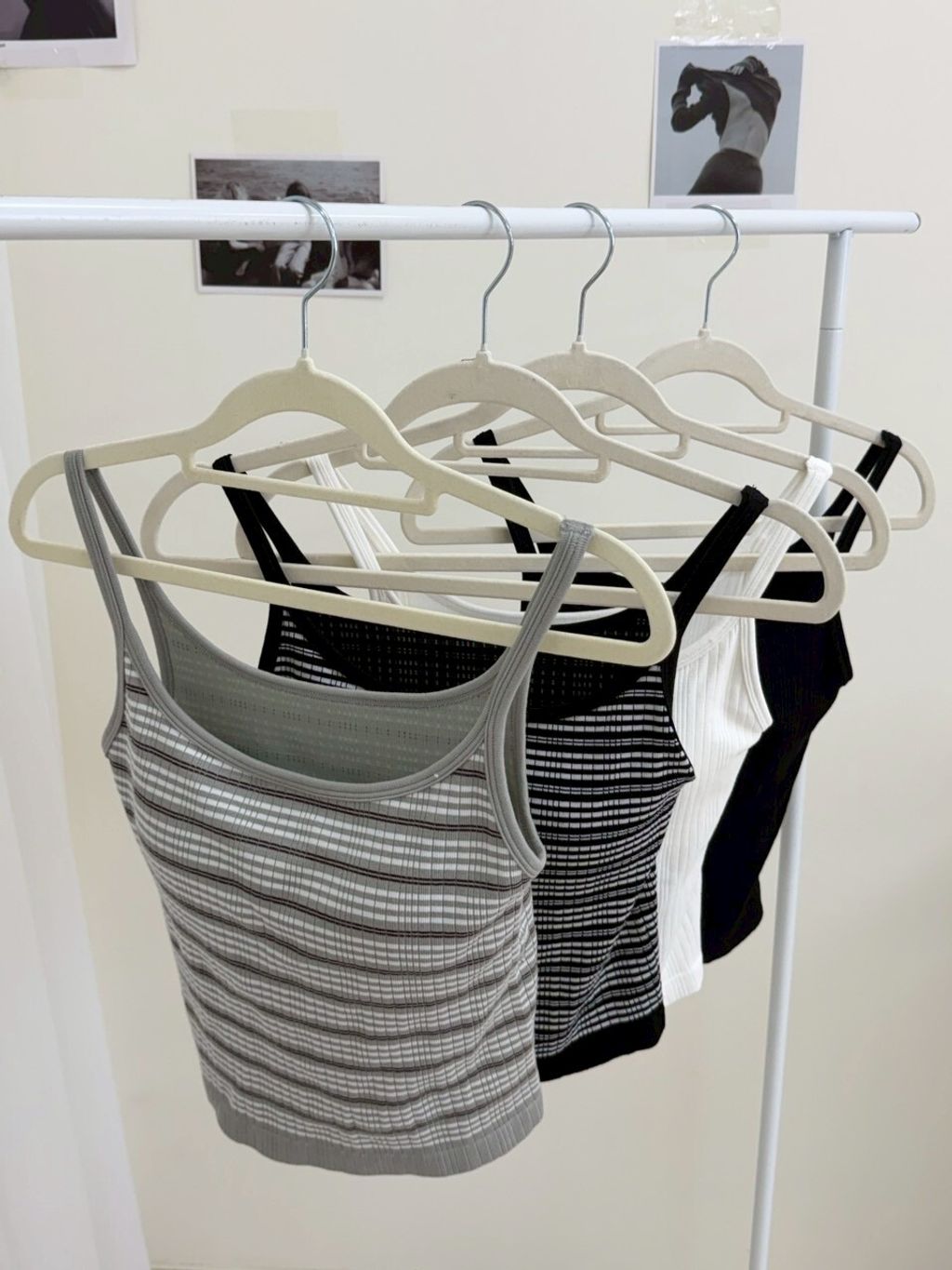 LINE_ALBUM_條紋bra top_260601_1