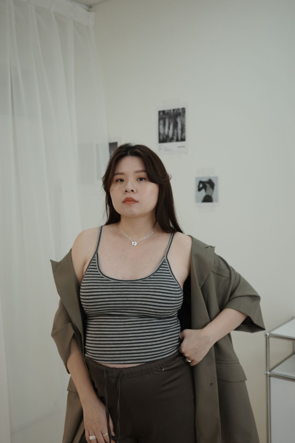 LINE_ALBUM_美背V領bratop_260710_11