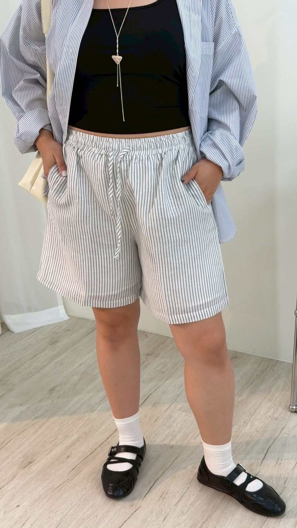 LINE_ALBUM_夏威夷條紋短褲_260710_7