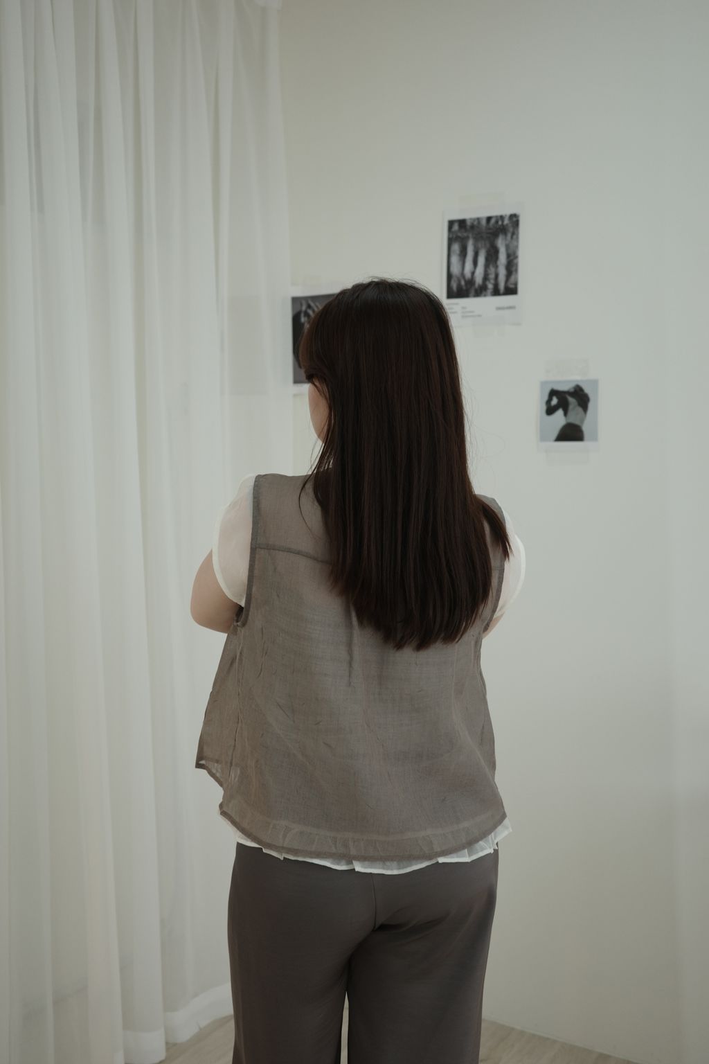 LINE_ALBUM_小花擺拼接亞麻上衣_260710_1