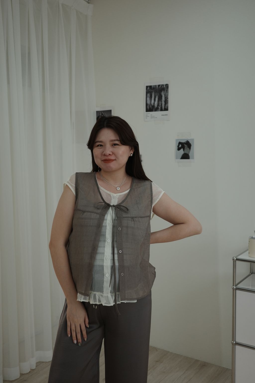 LINE_ALBUM_小花擺拼接亞麻上衣_260710_5
