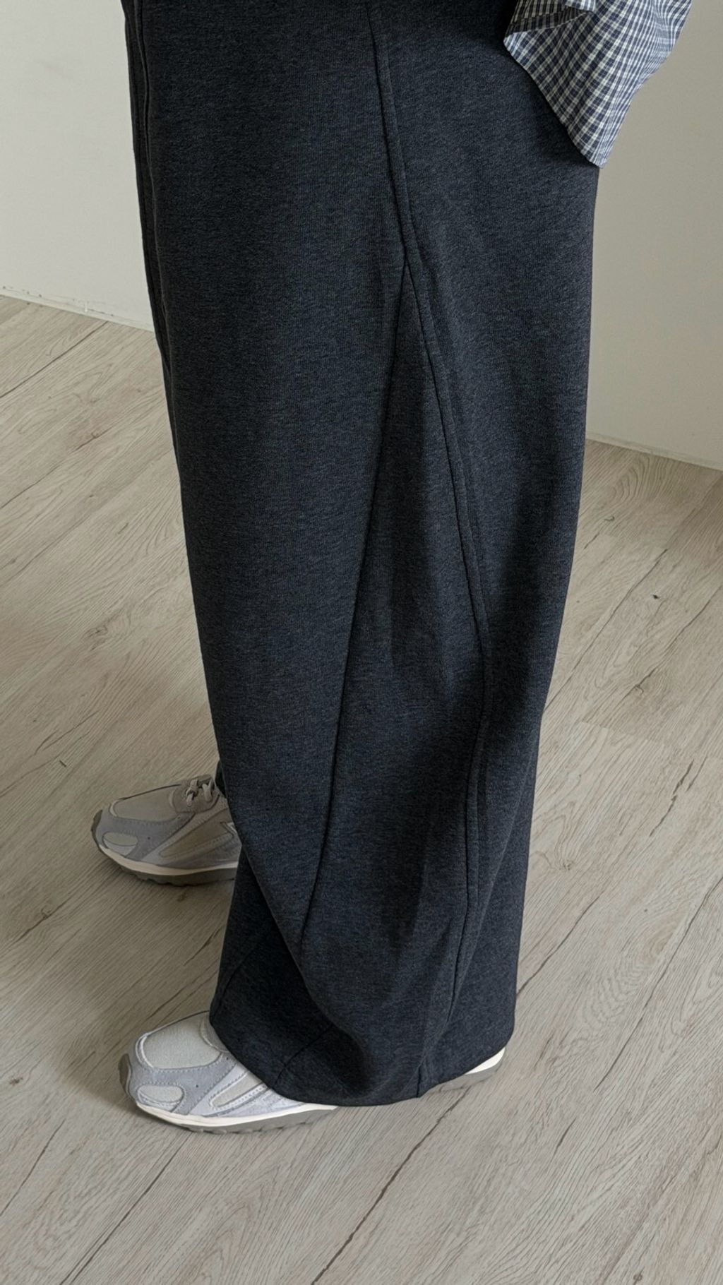 LINE_ALBUM_闊腿棉褲_260809_2