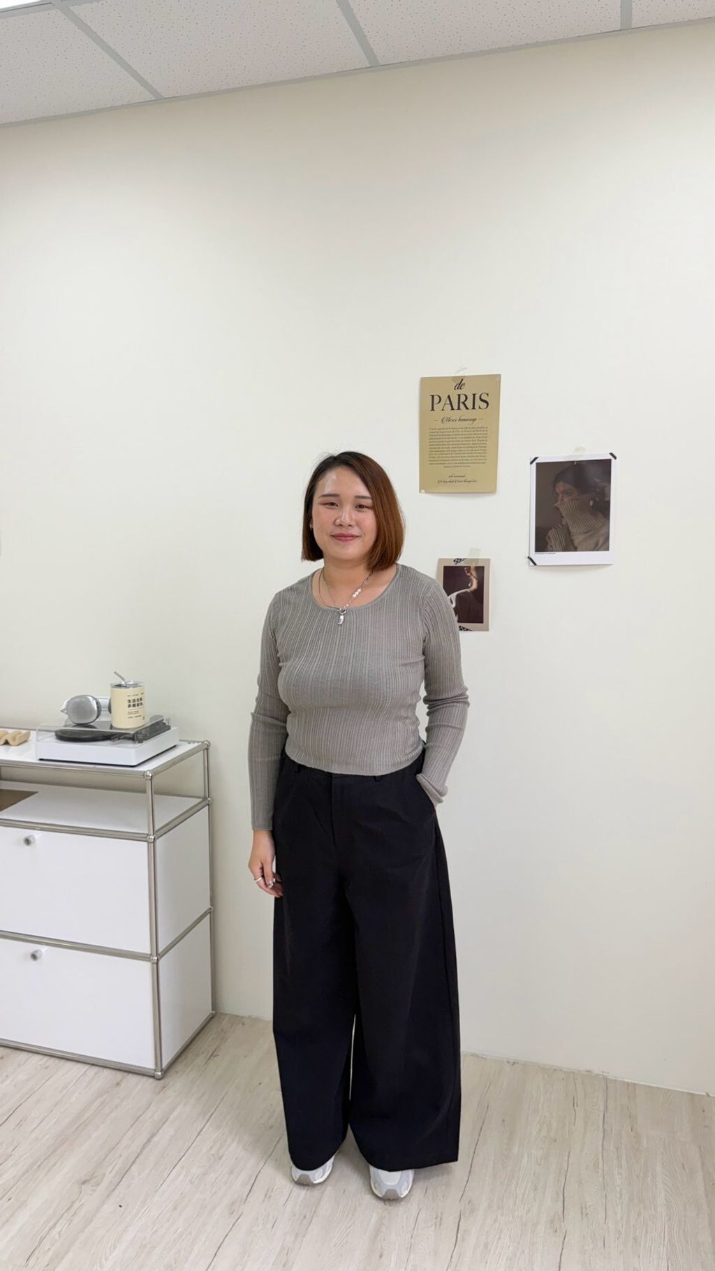 LINE_ALBUM_美背排釦上衣_260906_7