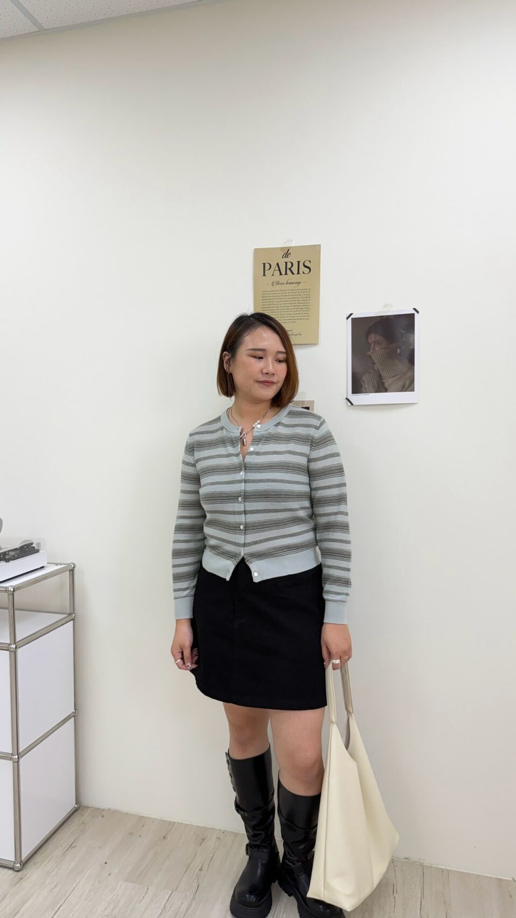 LINE_ALBUM_條紋針織小外套_260906_1