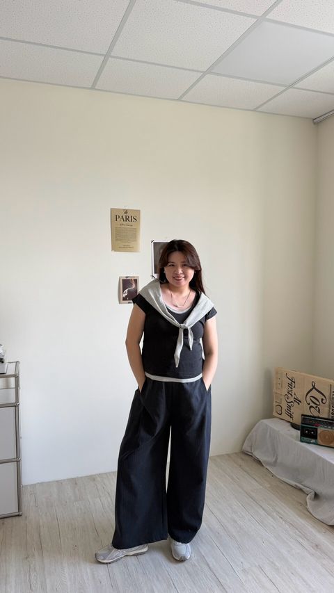 LINE_ALBUM_領巾條紋拼接上衣_260906_5