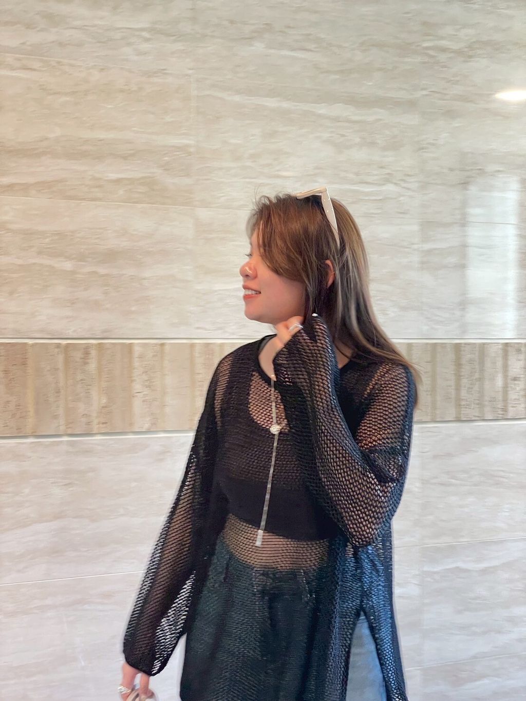 LINE_ALBUM_慵懶洞洞衣～露一點肌膚更顯瘦！_250427_14