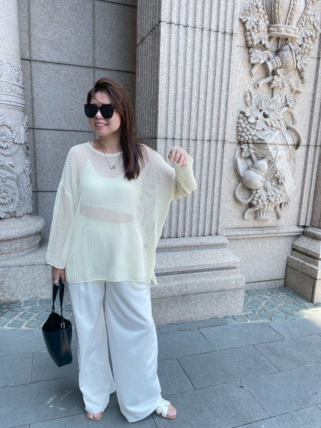 LINE_ALBUM_慵懶洞洞衣～露一點肌膚更顯瘦！_250427_8
