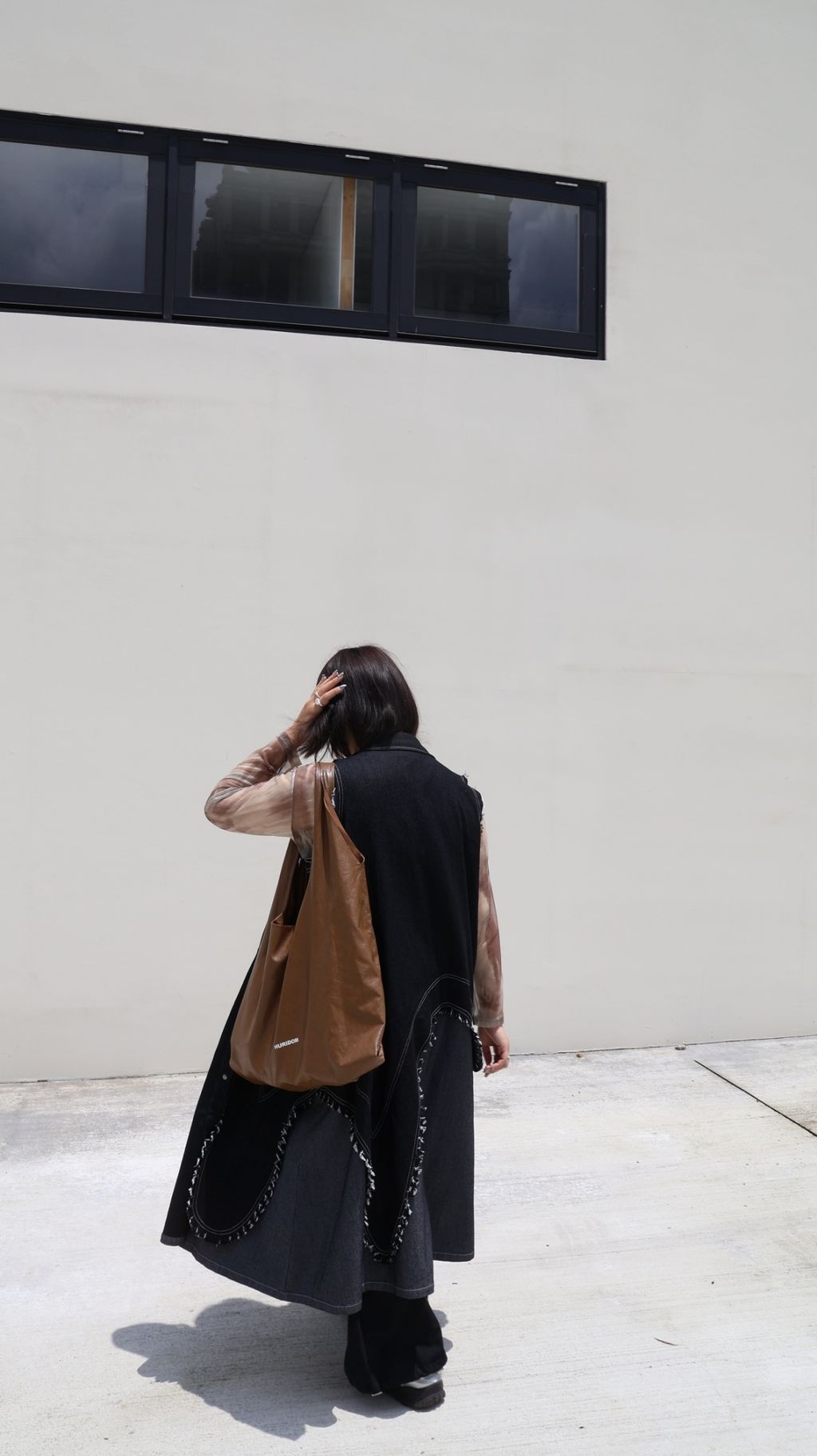 LINE_ALBUM_秒變日風牛仔長背心外套_250427_4