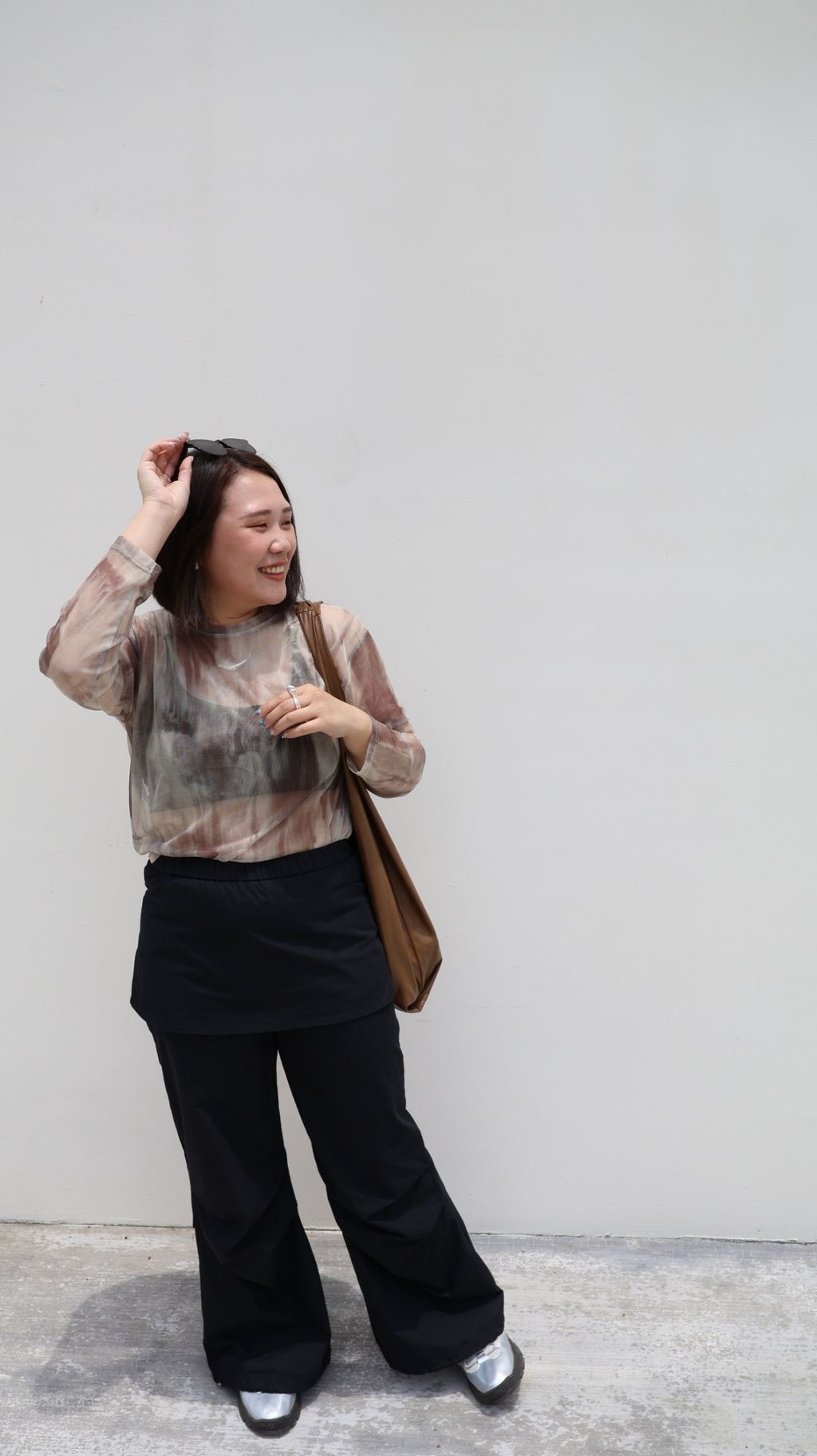 LINE_ALBUM_藏小腹圍裙褲_250427_11