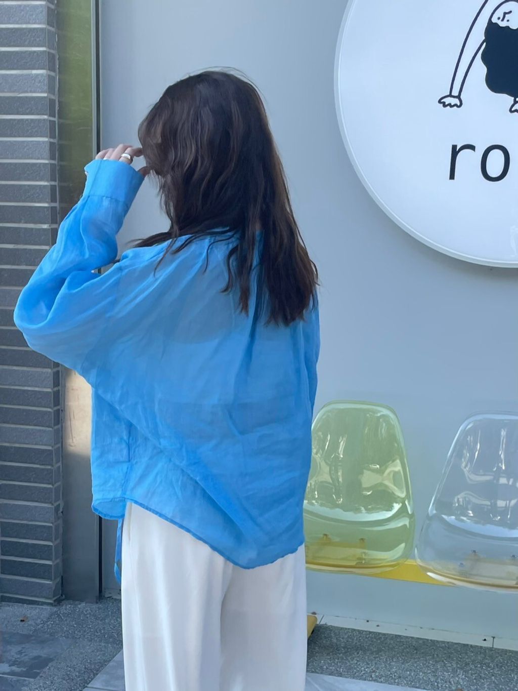 LINE_ALBUM_鬆弛感抓摺造型領透透棉麻襯衫_250531_4