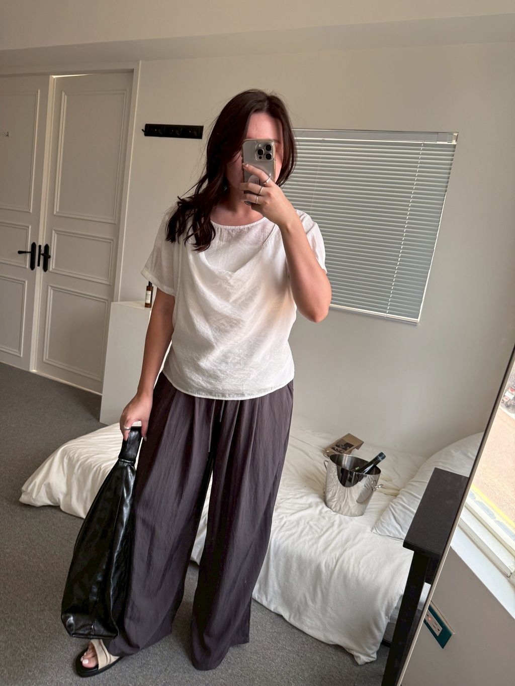 LINE_ALBUM_韓系後綁帶圍兜上衣_250629_3
