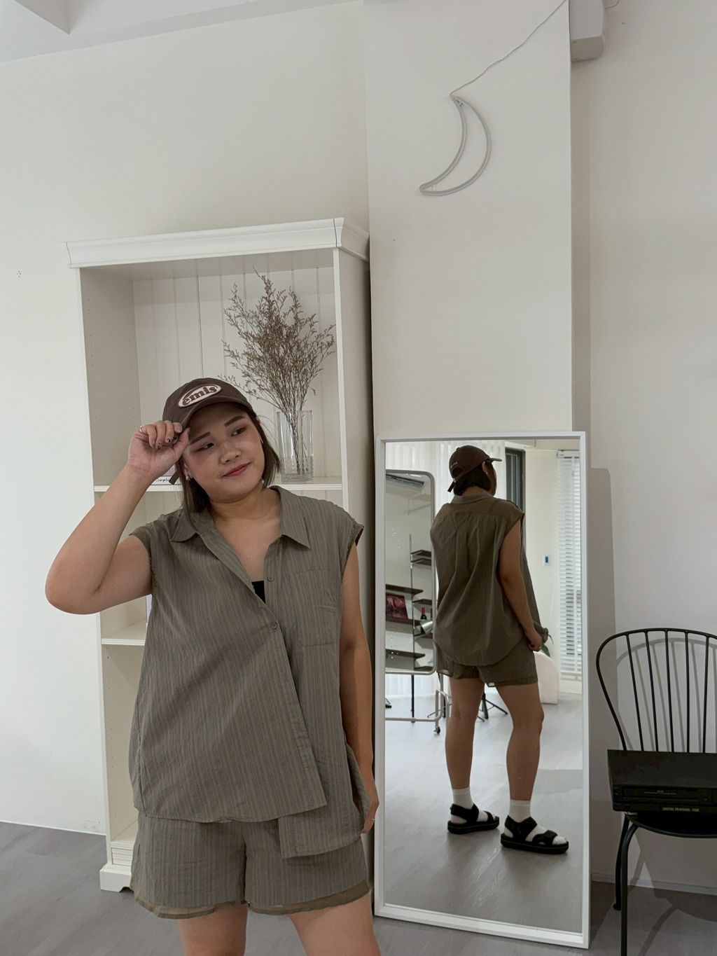 LINE_ALBUM_渡假感拼接直紋套裝_250727_6