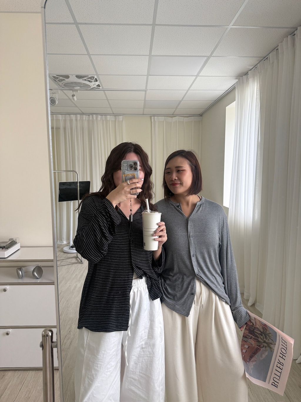 LINE_ALBUM_明星私服橫紋上衣_251104_8