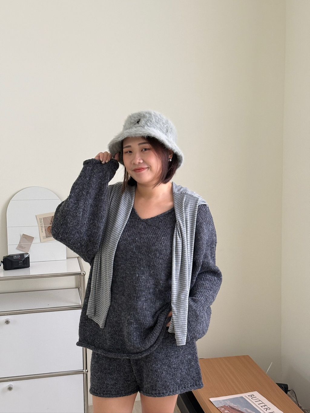 LINE_ALBUM_明星私服橫紋上衣_251104_4