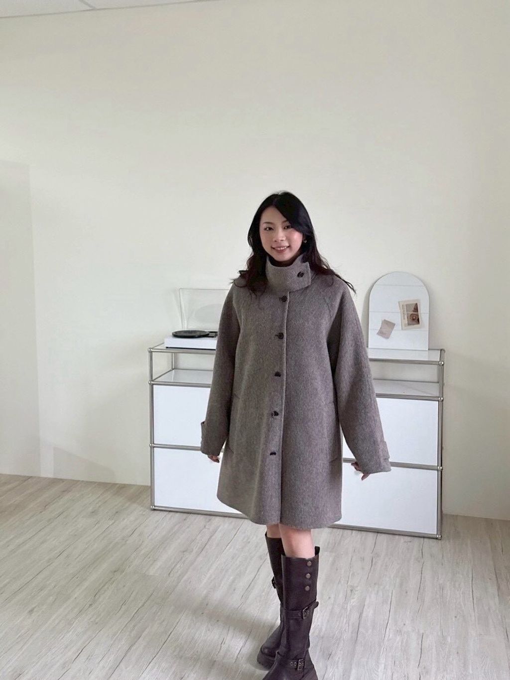 LINE_ALBUM_暖呼呼羊毛大衣_251106_20