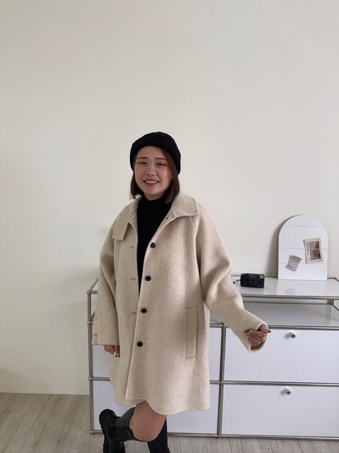 LINE_ALBUM_暖呼呼羊毛大衣_251106_9