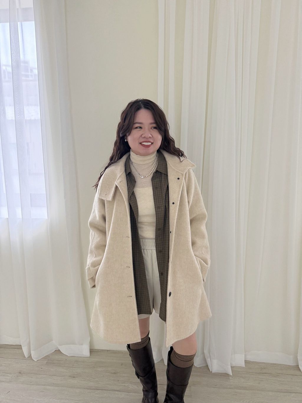 LINE_ALBUM_暖呼呼羊毛大衣_251106_18