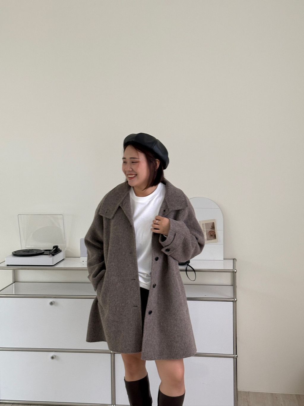LINE_ALBUM_暖呼呼羊毛大衣_251106_1
