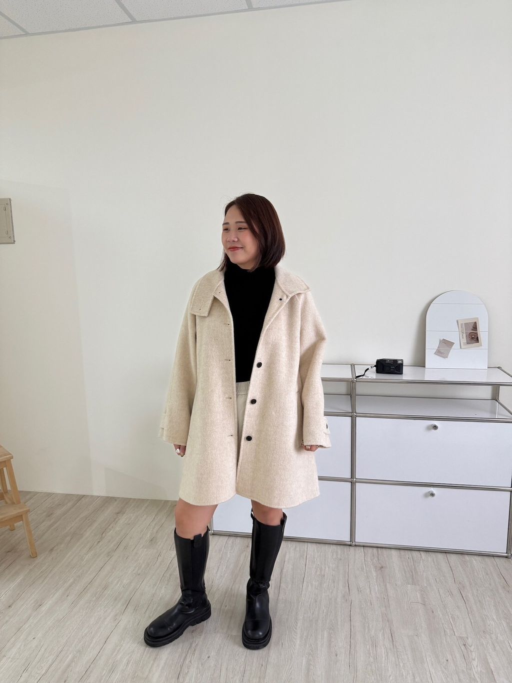 LINE_ALBUM_暖呼呼羊毛大衣_251106_11