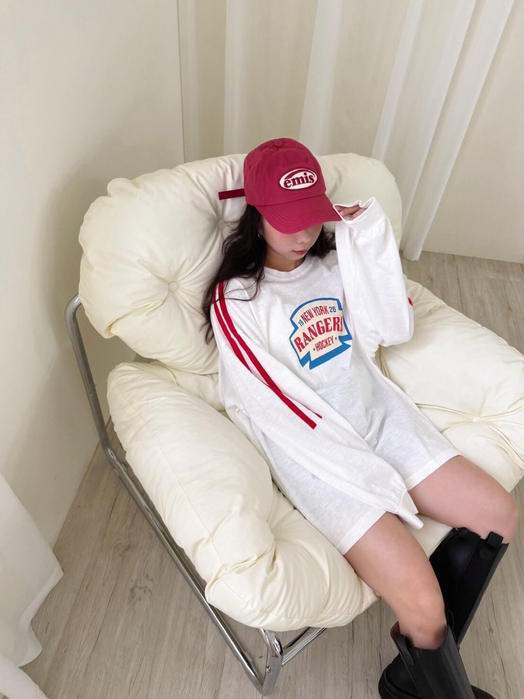 LINE_ALBUM_運動風紐約撞色薄tee_251106_10