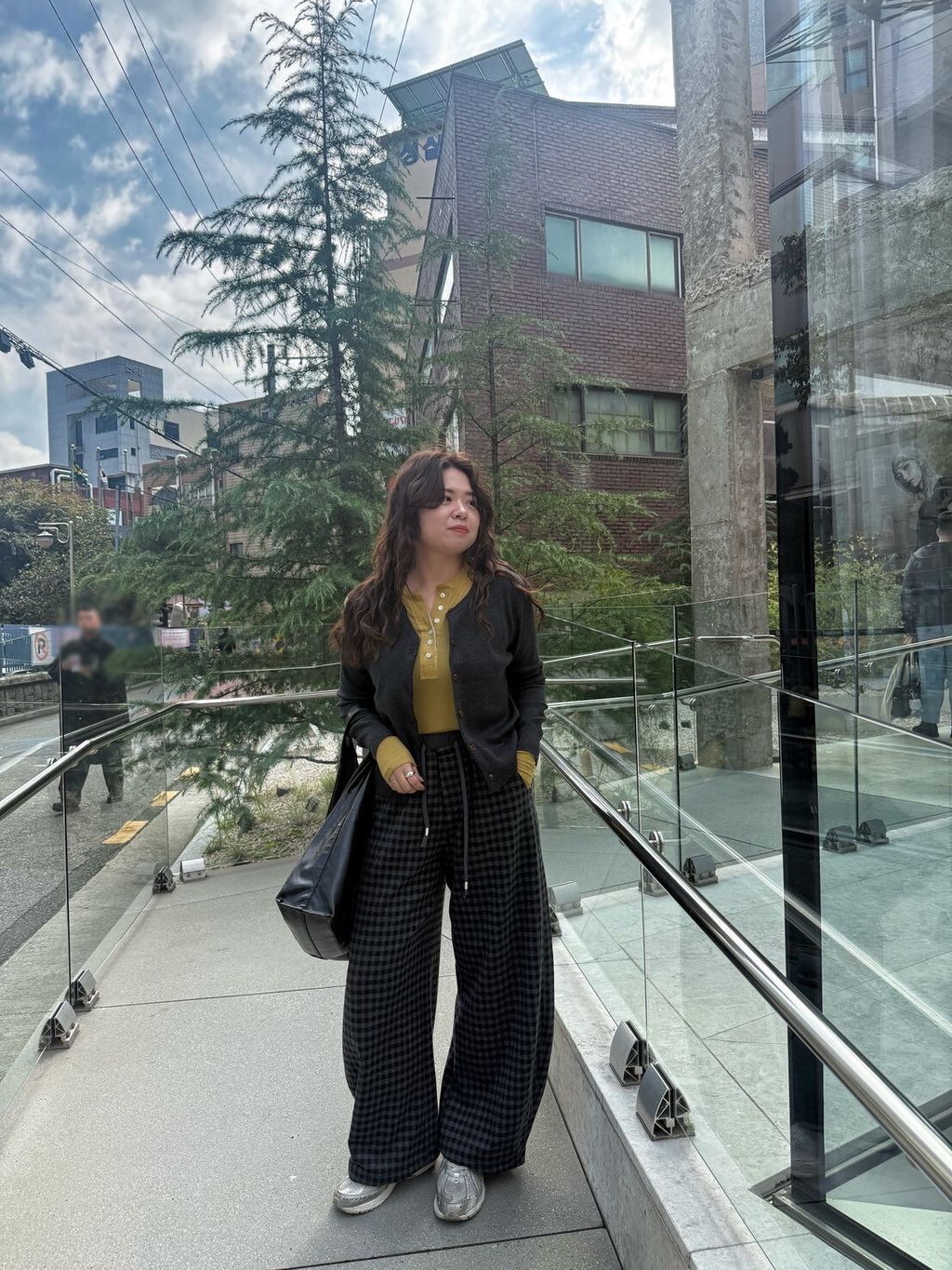 LINE_ALBUM_大胸友善披肩針織_251106_2