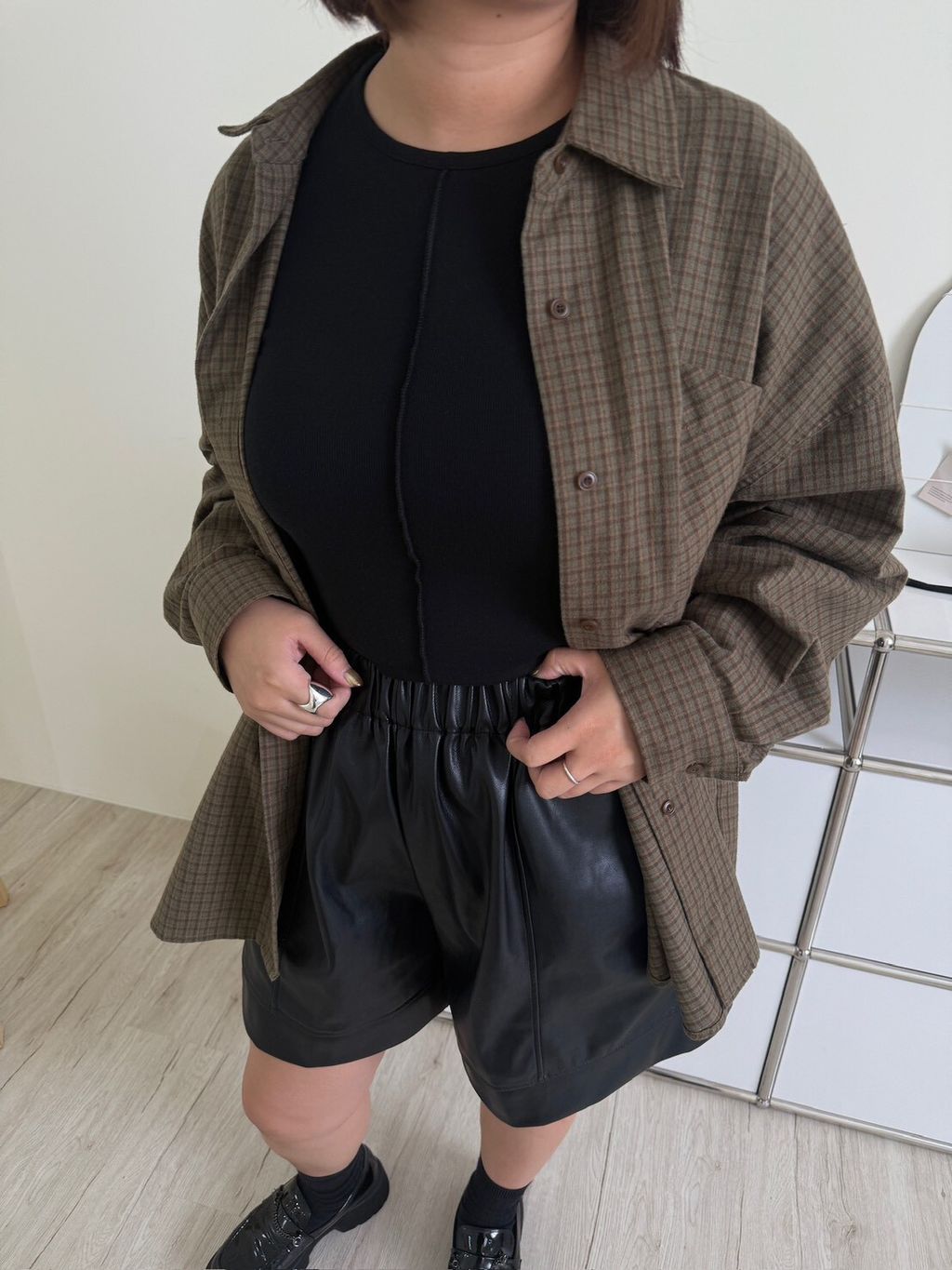 LINE_ALBUM_紙片人打底衣_251106_2