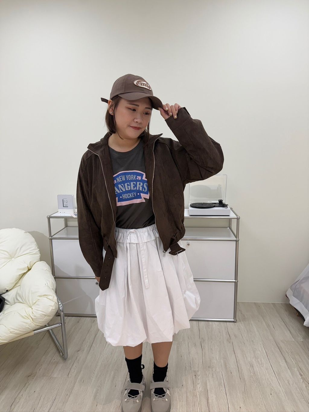 LINE_ALBUM_歐膩時髦花苞裙_251106_7