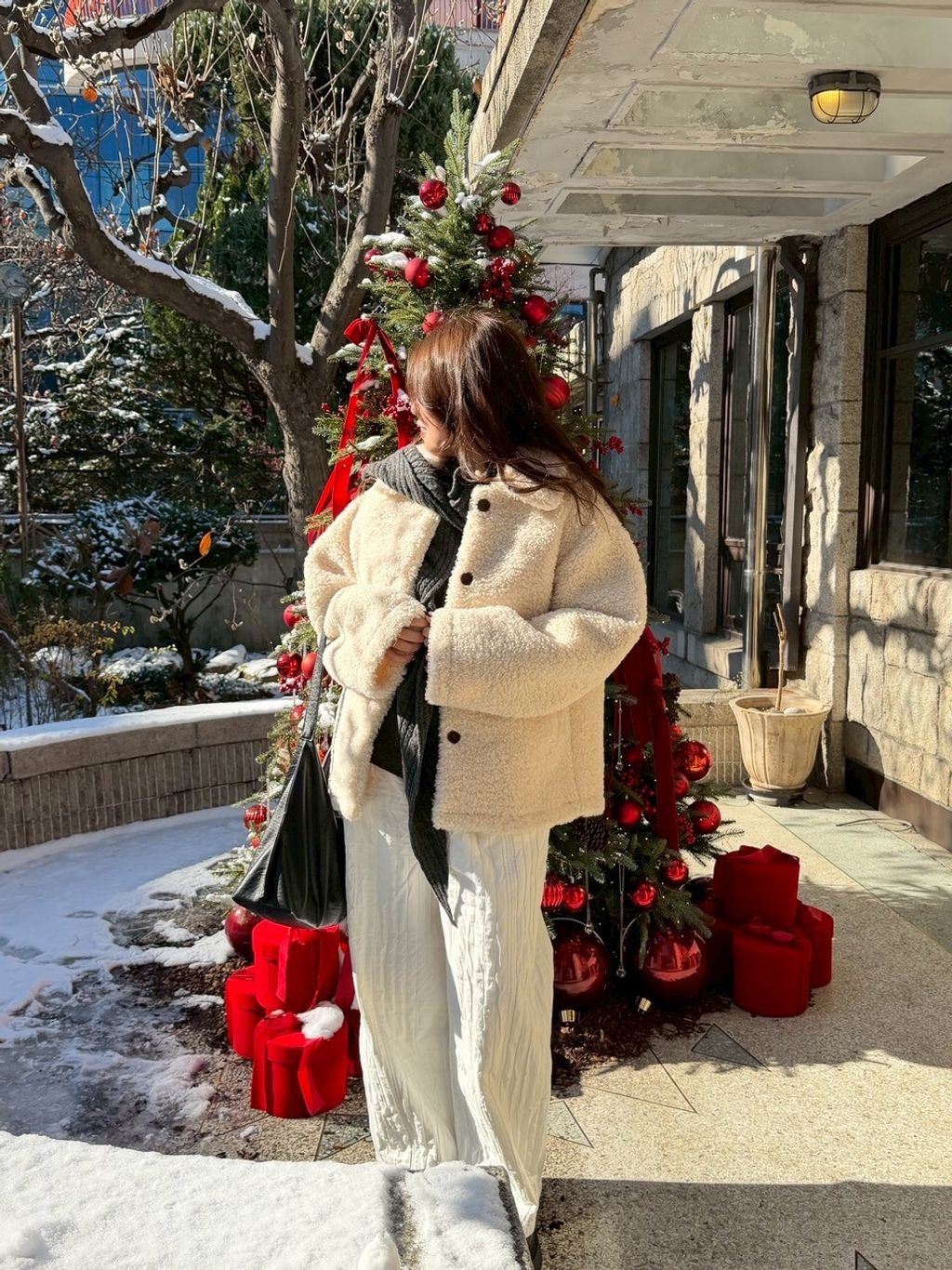 LINE_ALBUM_熊寶貝毛毛外套_251208_12