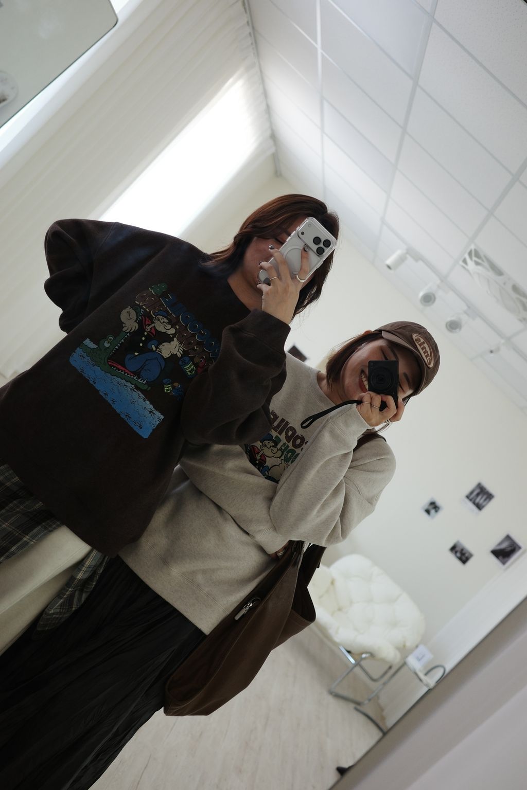 LINE_ALBUM_大力水手大學tee_251208_2