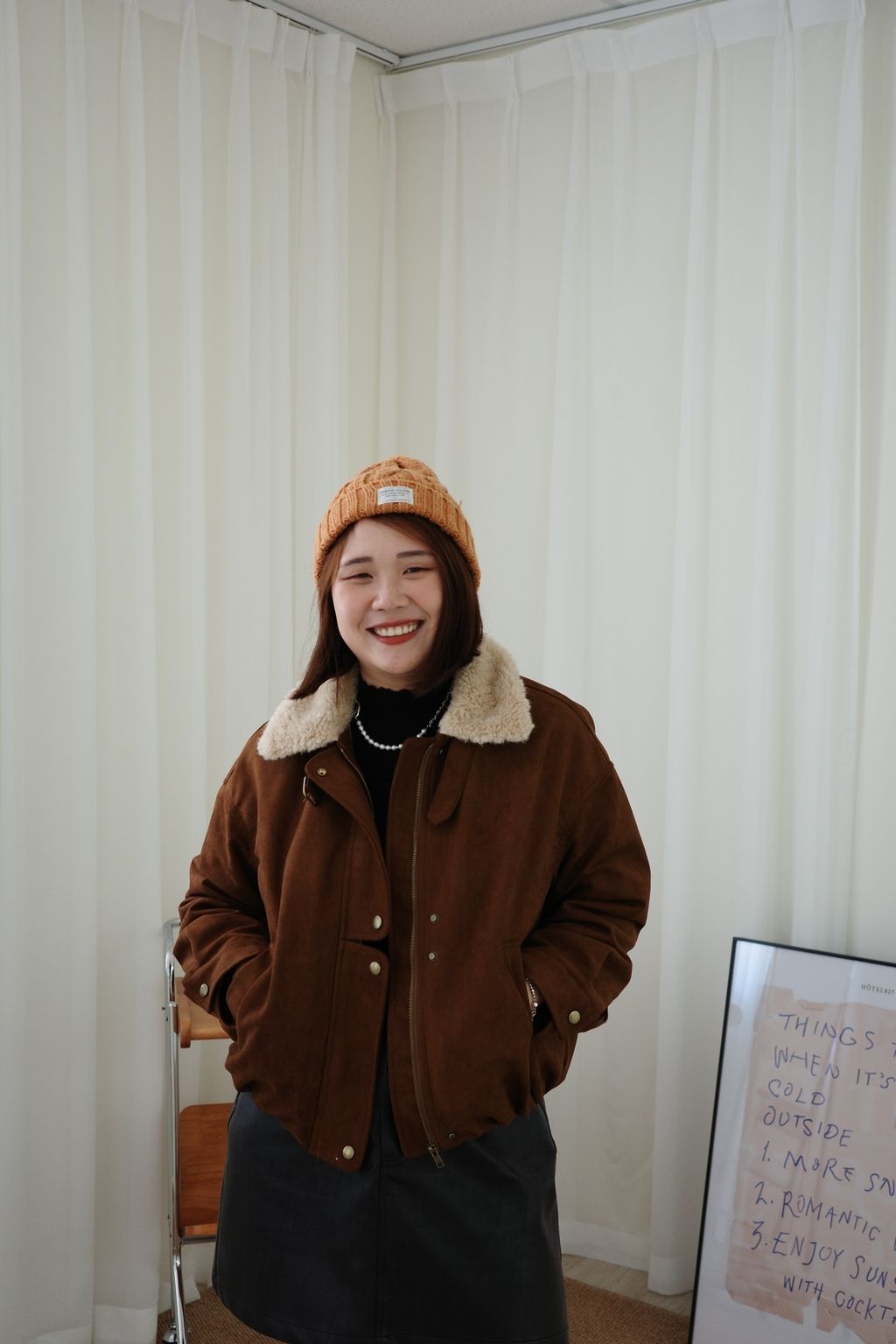 LINE_ALBUM_毛毛領麂皮鋪棉外套_251208_12