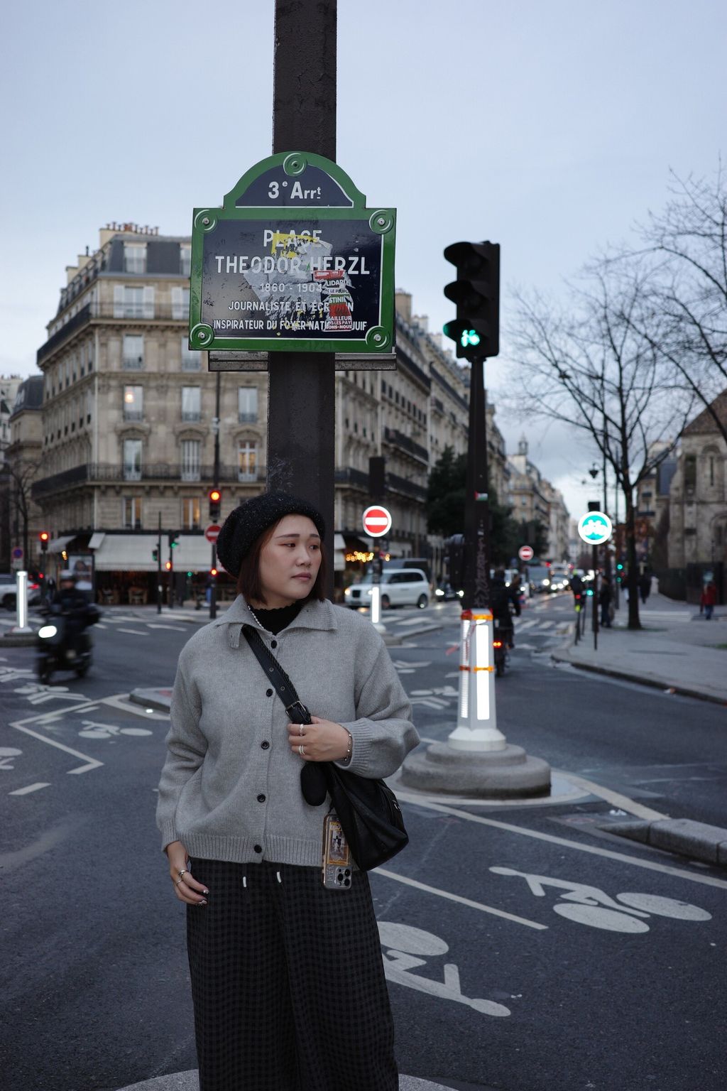 LINE_ALBUM_韓系立領毛衣外套_260105_17