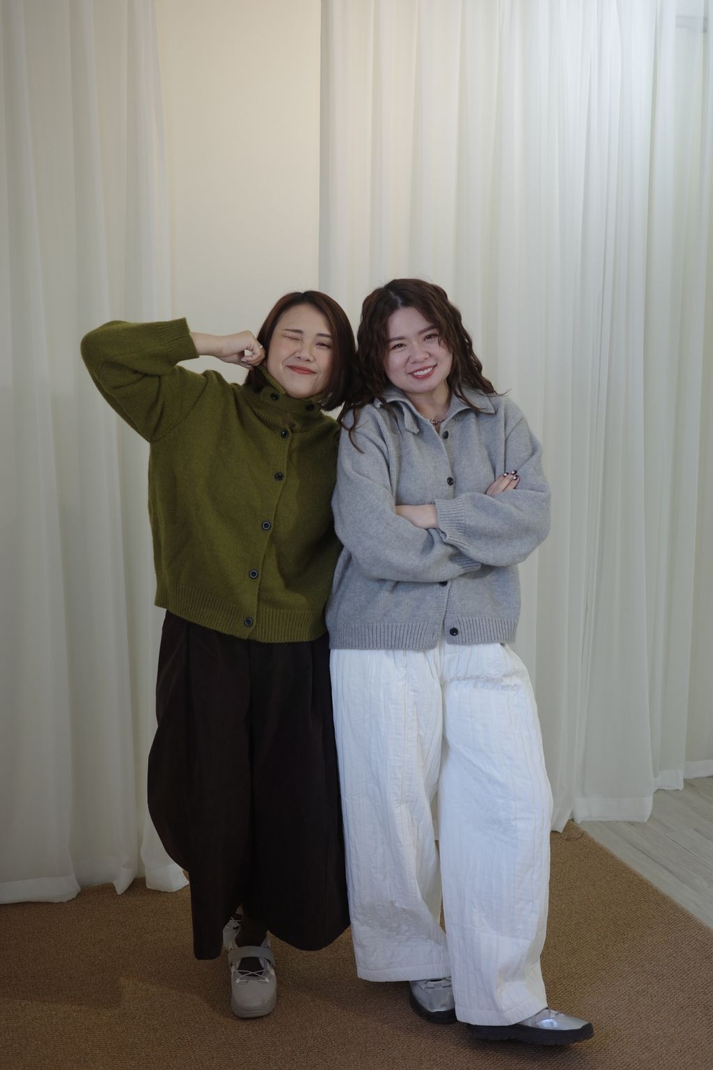 LINE_ALBUM_韓系立領毛衣外套_260105_2