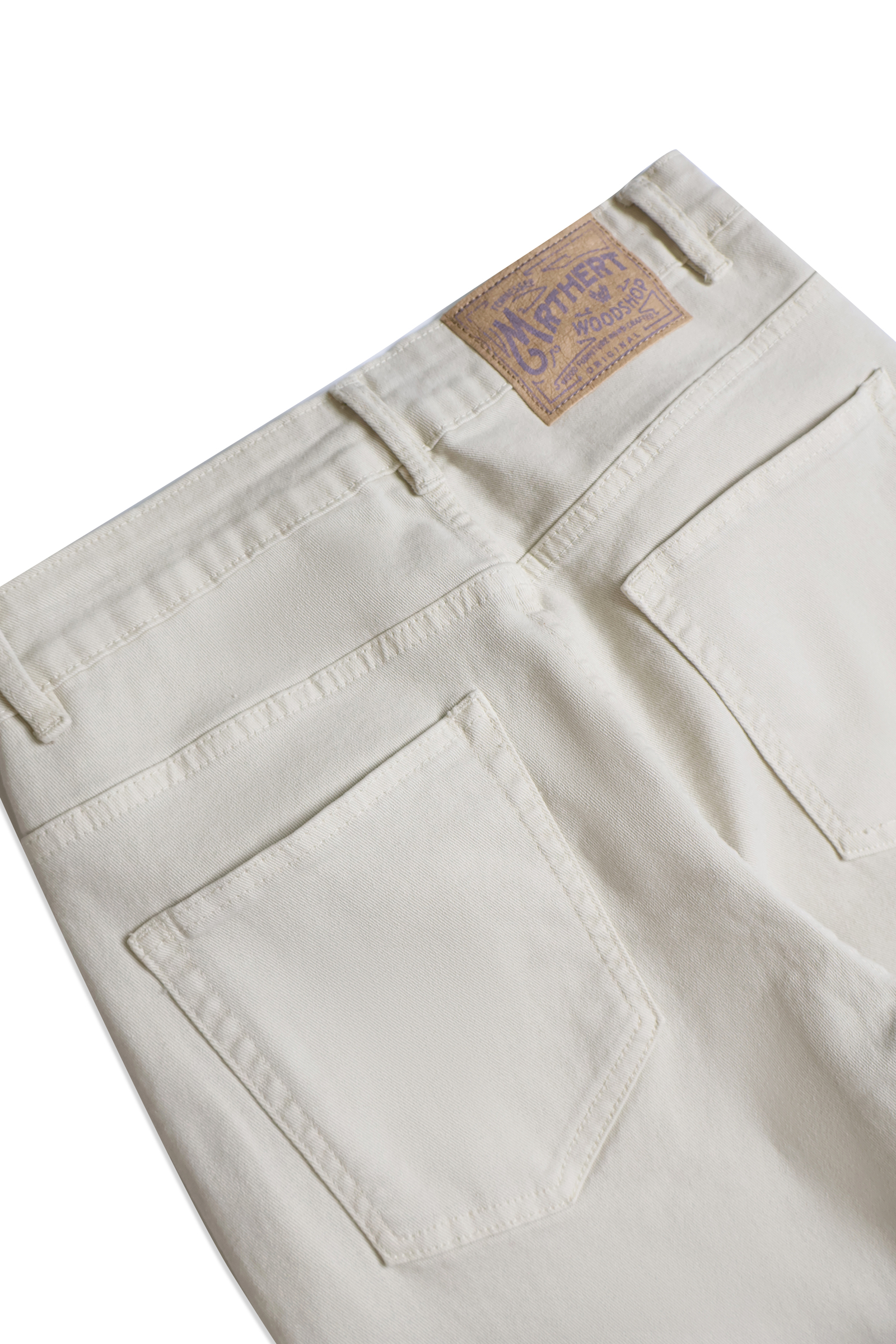 IMG_1252塗鴉皮標 素面直筒單寧長褲